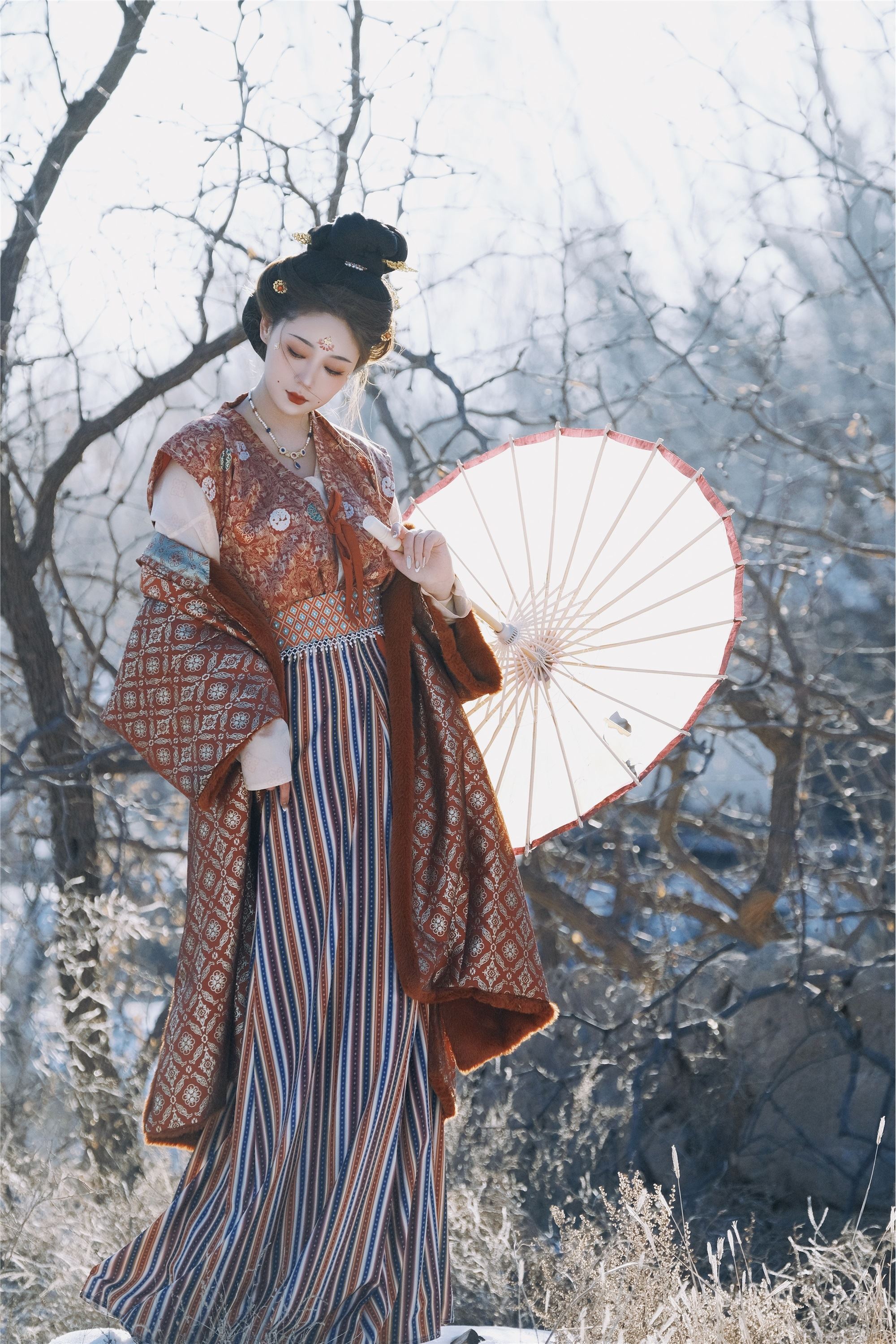 YITUYU艺图语 2025.03.10 渡关山 夏念